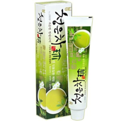 Зубна паста на основі зеленого чаю 2080 Natural Tea Toothpaste
