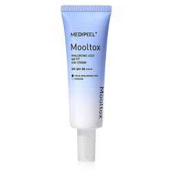 Ультразволожуючий сонцезахисний крем для обличчя Medipeel Hyaluronic Acid Mooltox Air Fit Sun Cream SPF 50+ PA++++